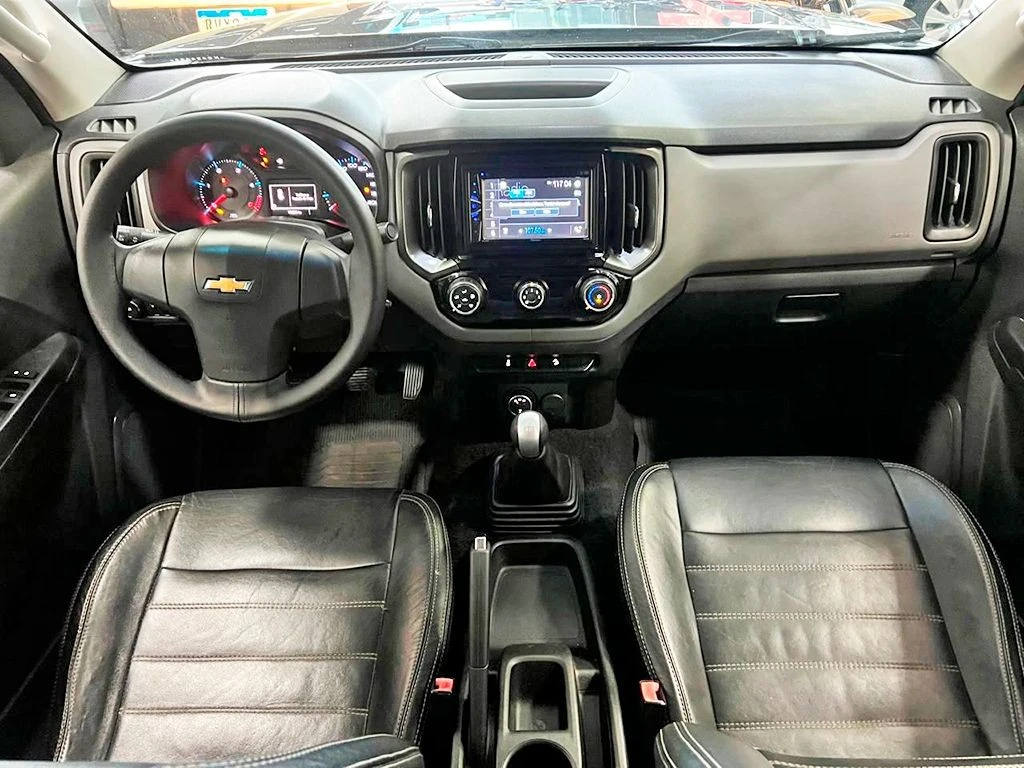 CHEVROLET S10