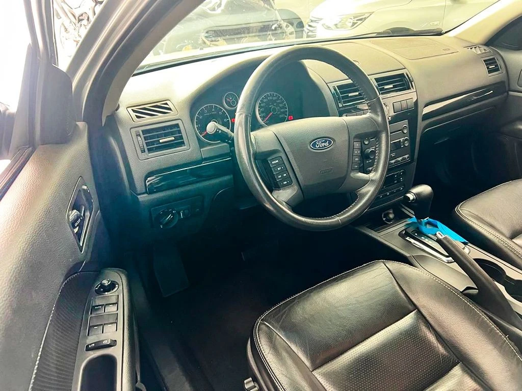 FORD FUSION