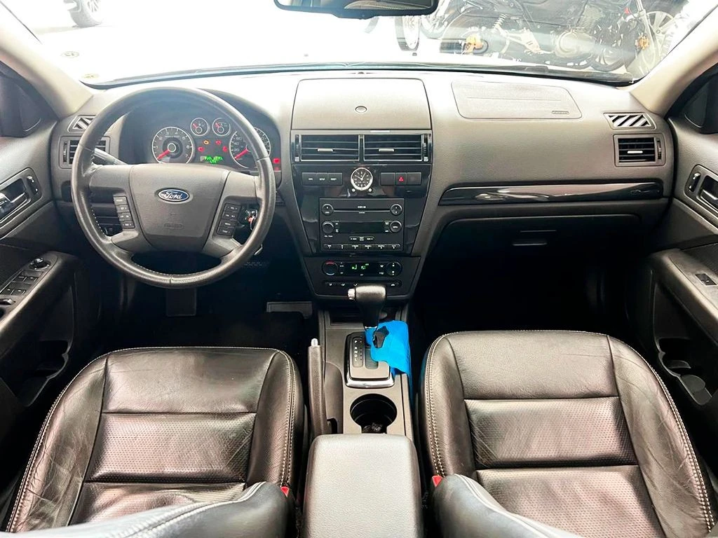 FORD FUSION