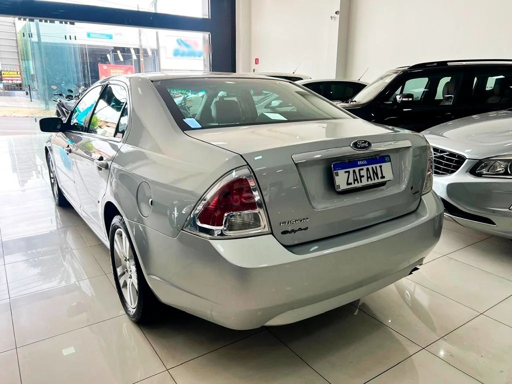 FORD FUSION