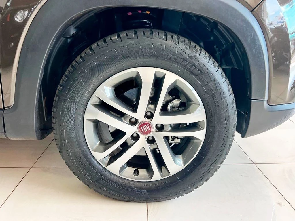 FIAT TORO
