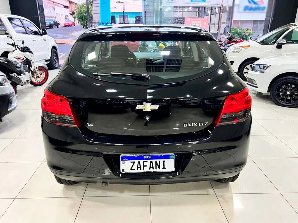 CHEVROLET ONIX