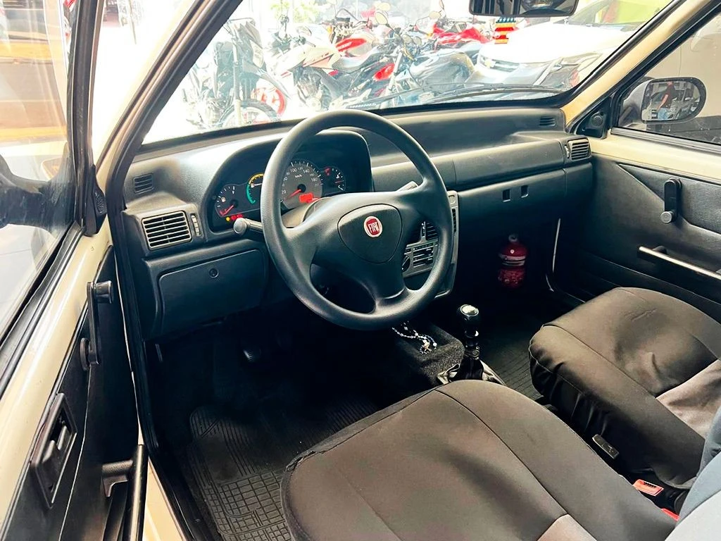 FIAT UNO