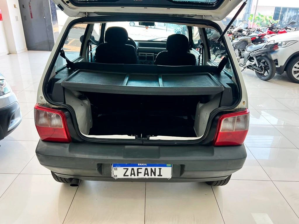 FIAT UNO