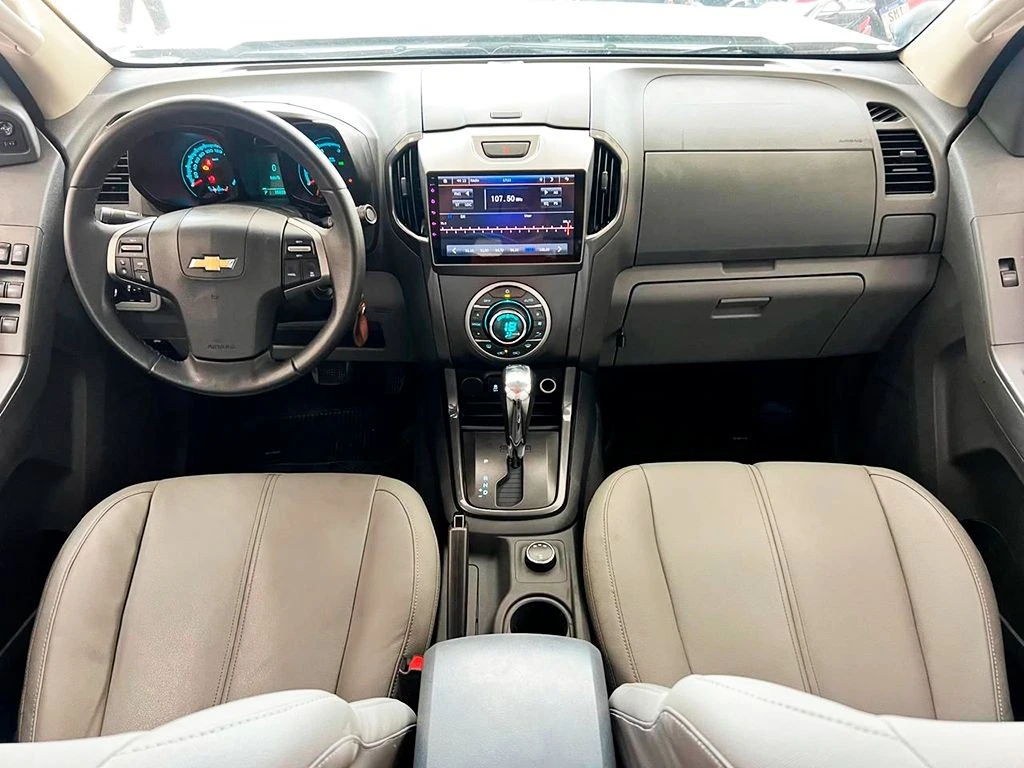 CHEVROLET S10