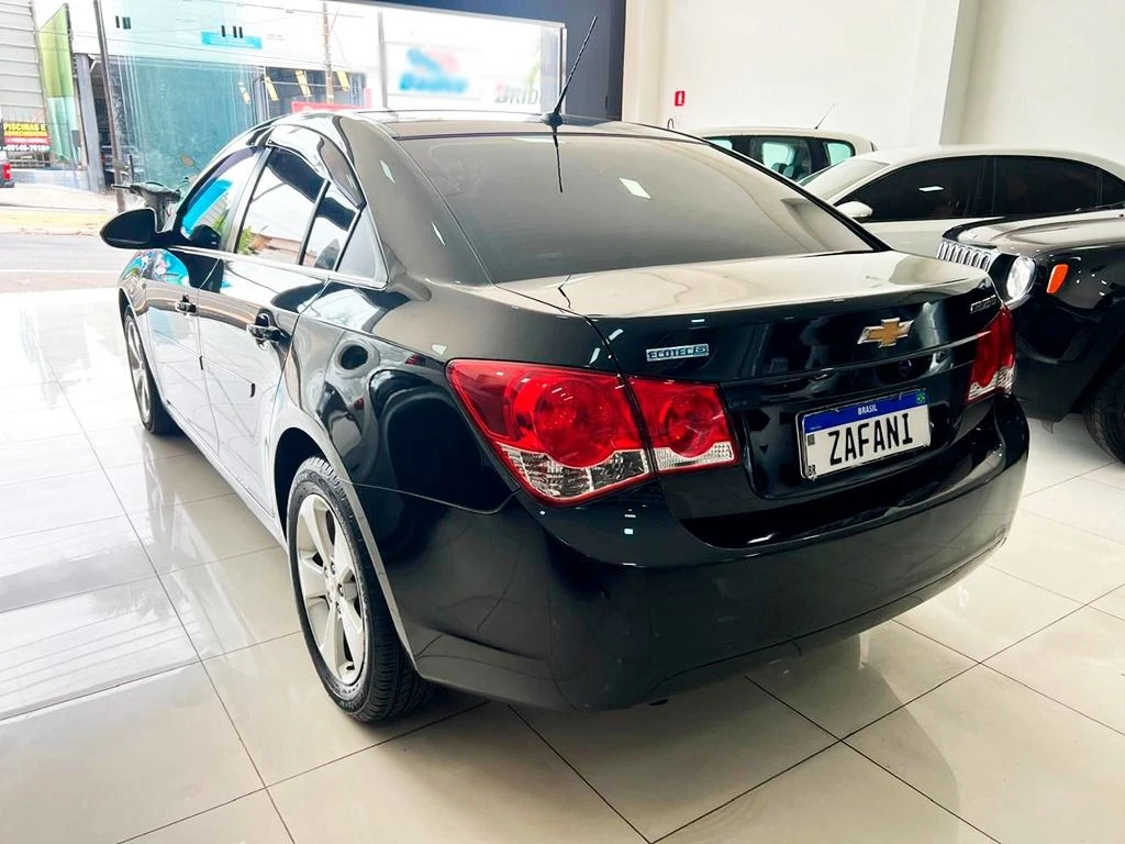 CHEVROLET CRUZE
