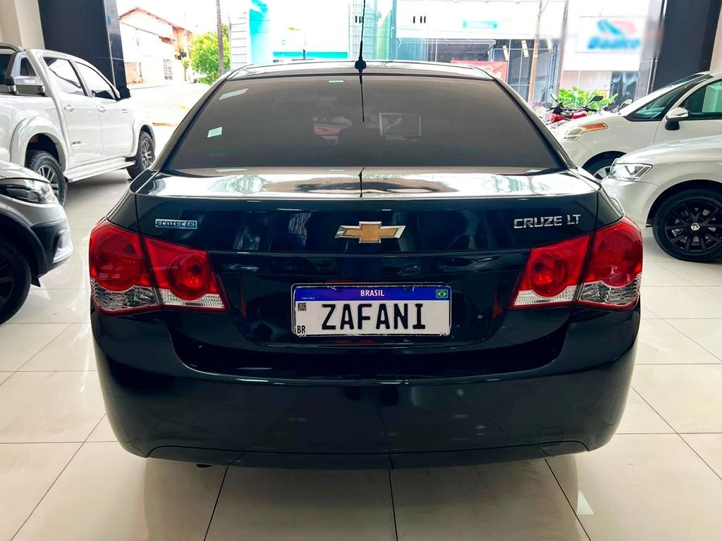 CHEVROLET CRUZE