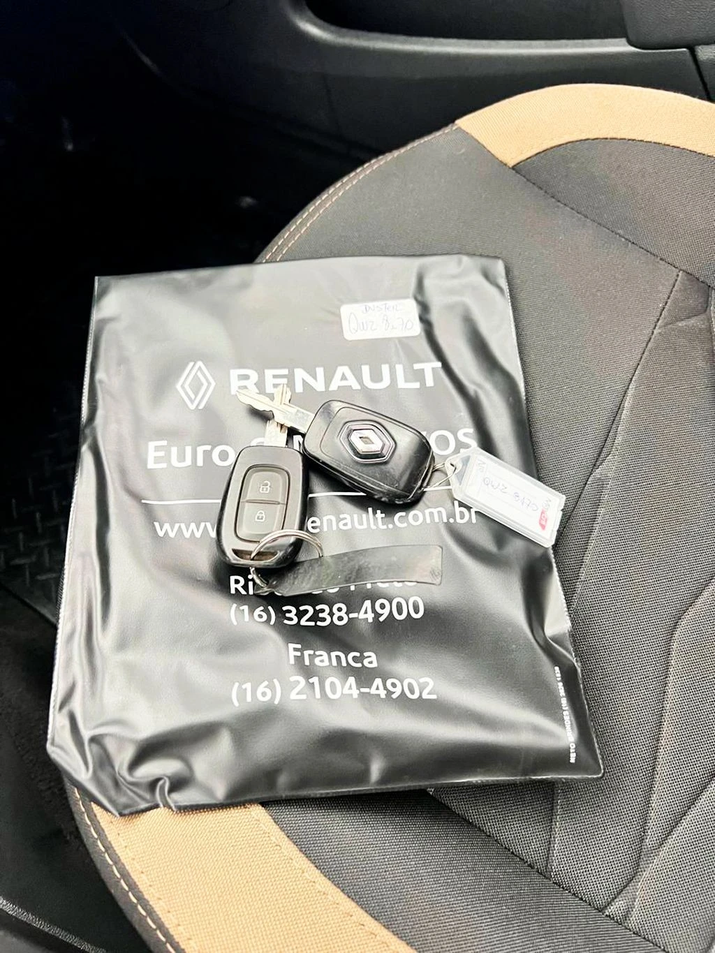 RENAULT DUSTER