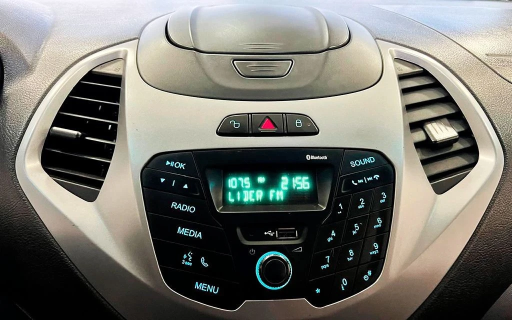 FORD KA