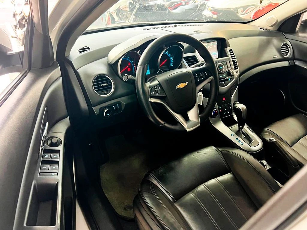 CHEVROLET CRUZE