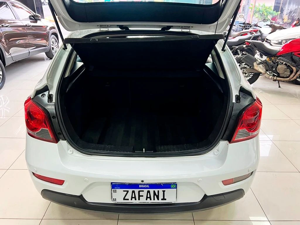 CHEVROLET CRUZE