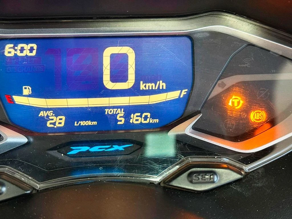 HONDA PCX DLX