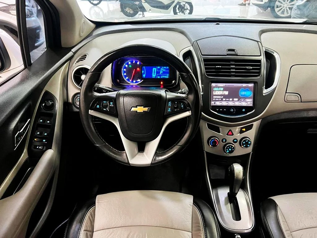 CHEVROLET TRACKER