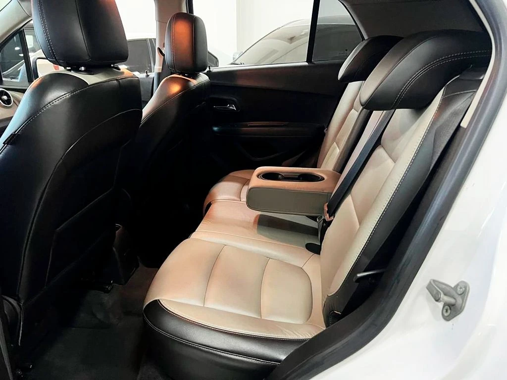 CHEVROLET TRACKER