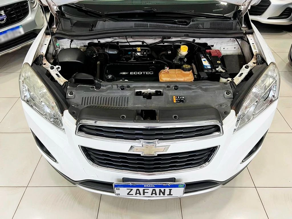 CHEVROLET TRACKER