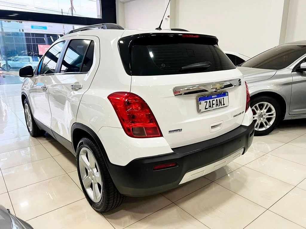 CHEVROLET TRACKER