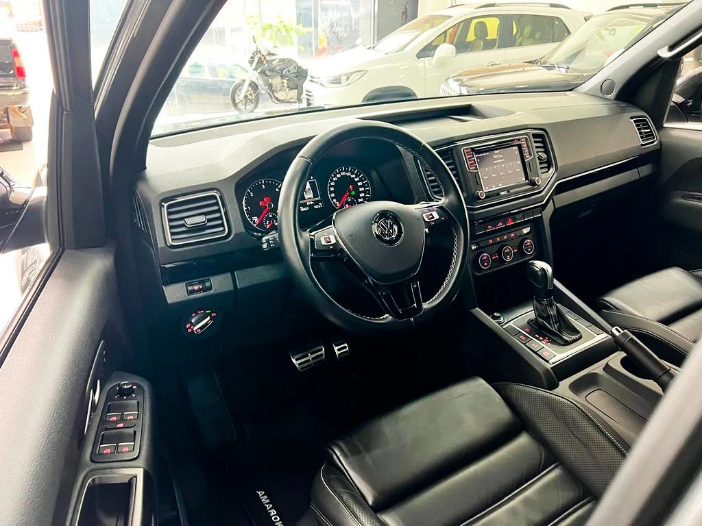VOLKSWAGEN AMAROK