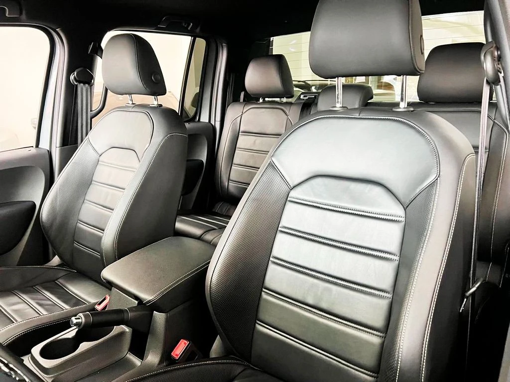 VOLKSWAGEN AMAROK