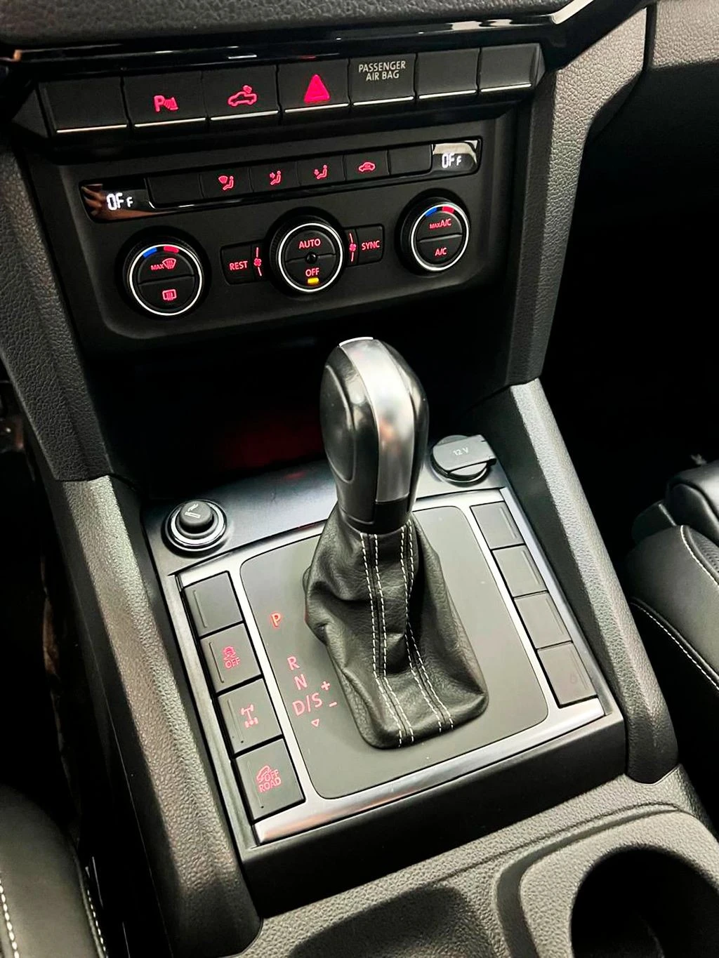 VOLKSWAGEN AMAROK