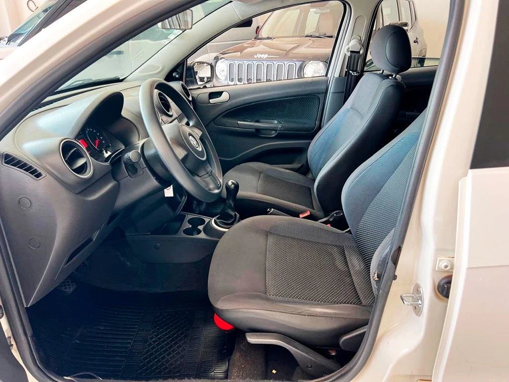 VOLKSWAGEN GOL