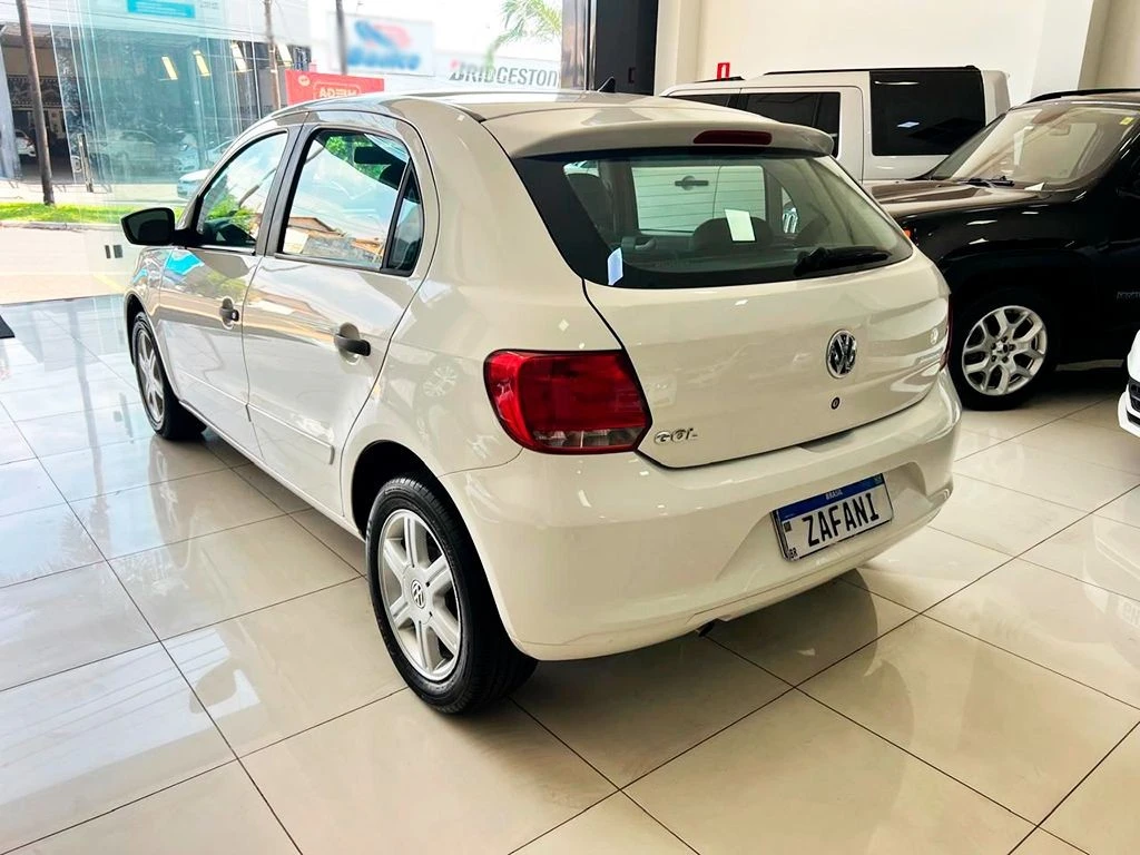 VOLKSWAGEN GOL