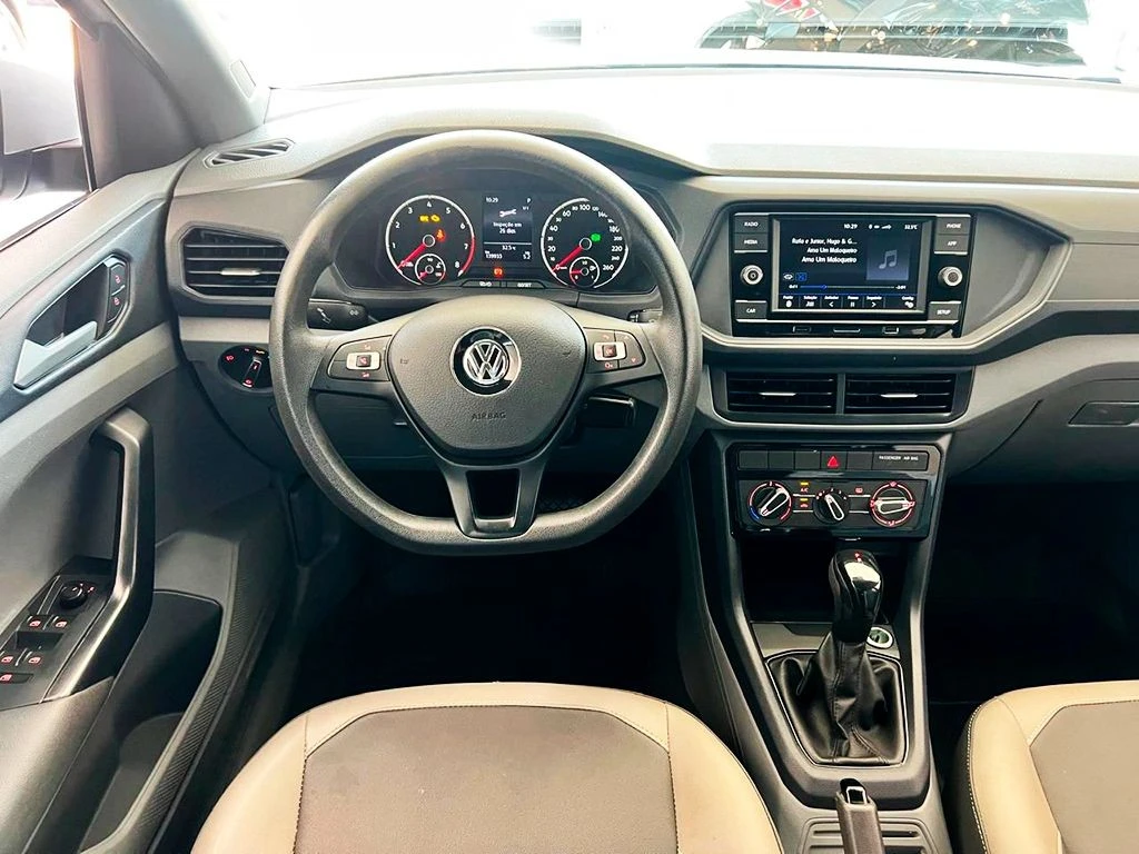 VOLKSWAGEN T-CROSS