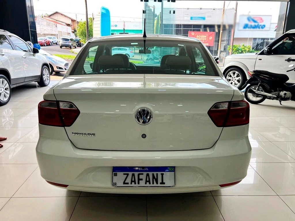 VOLKSWAGEN VOYAGE
