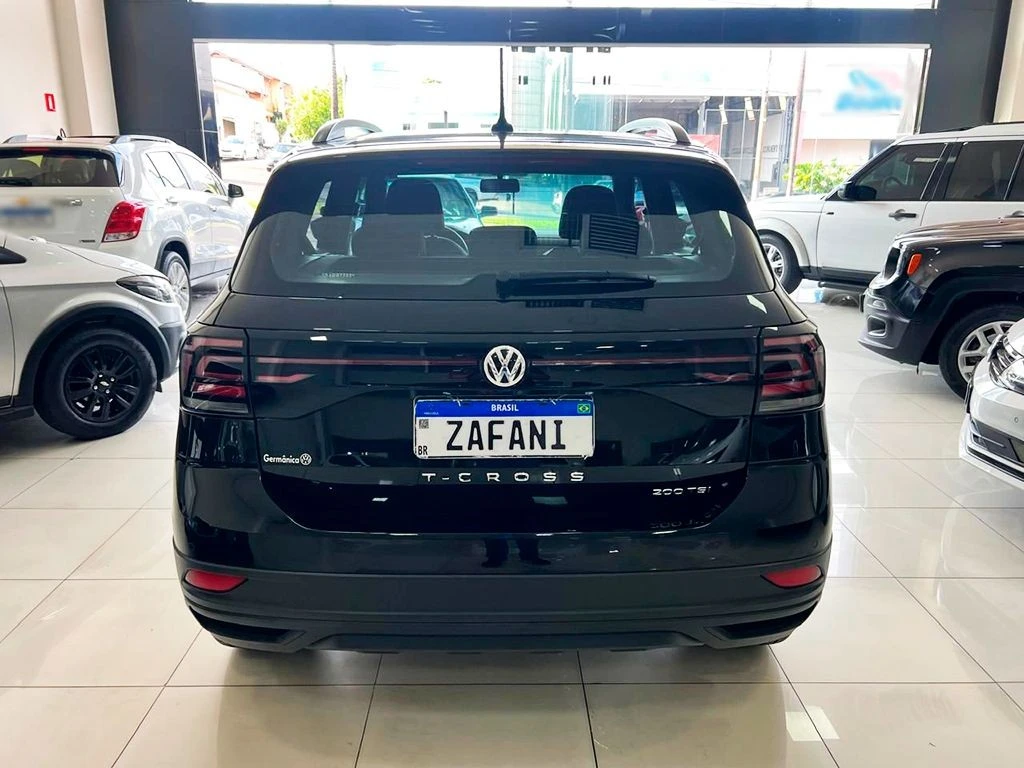 VOLKSWAGEN T-CROSS