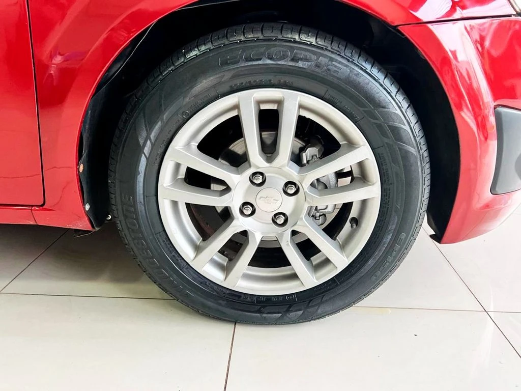 CHEVROLET SONIC