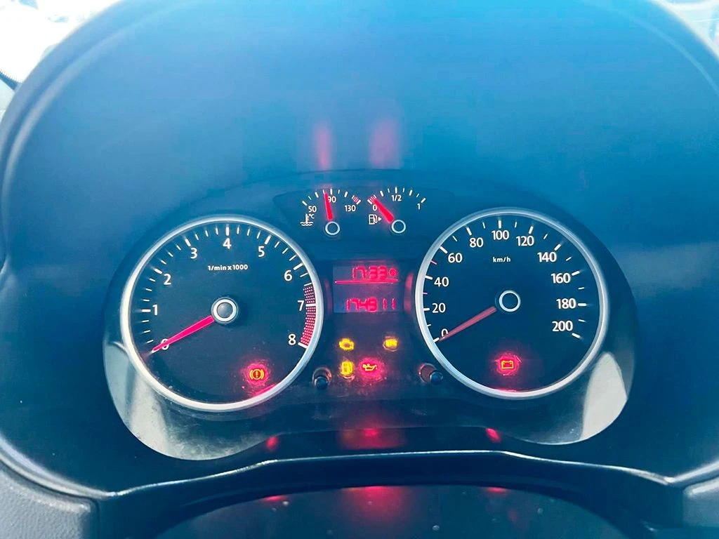 VOLKSWAGEN VOYAGE