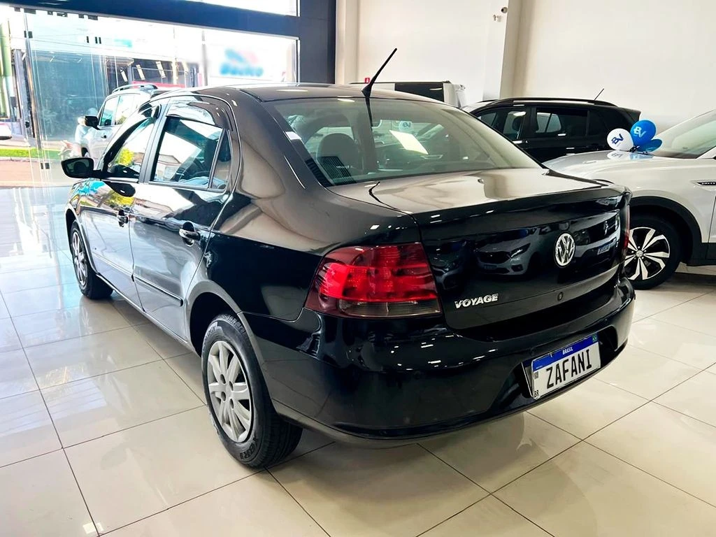 VOLKSWAGEN VOYAGE