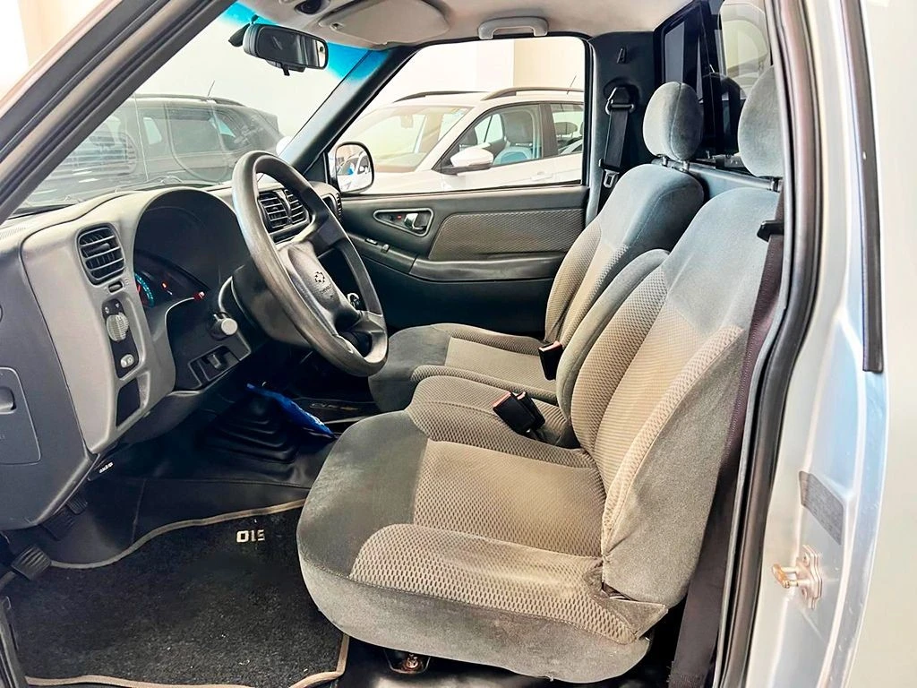 CHEVROLET S10