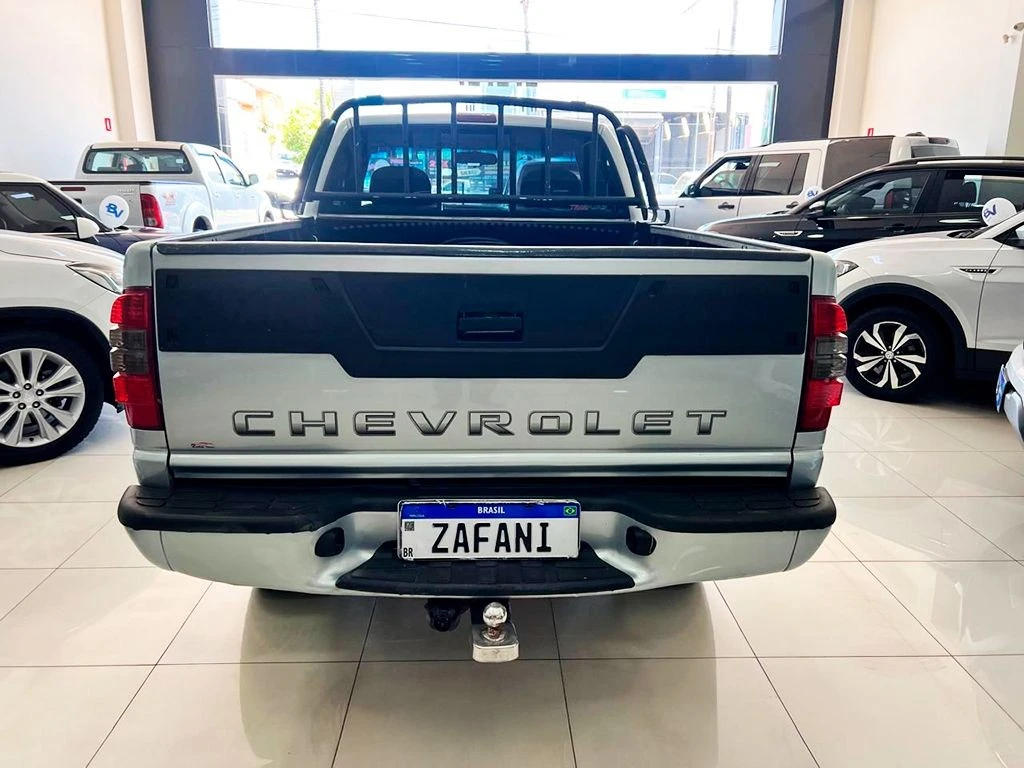 CHEVROLET S10