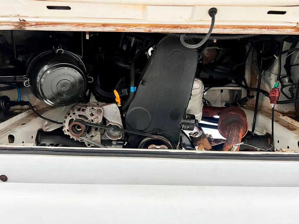 VOLKSWAGEN KOMBI