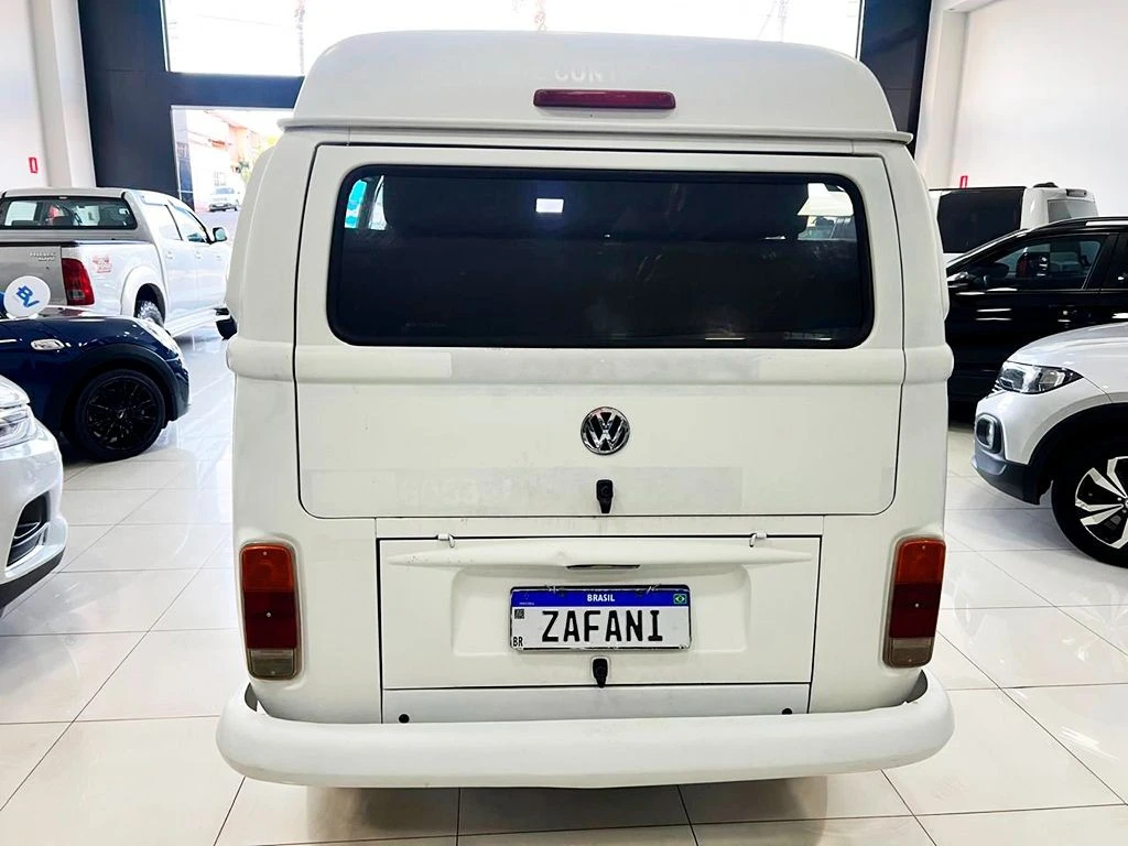 VOLKSWAGEN KOMBI