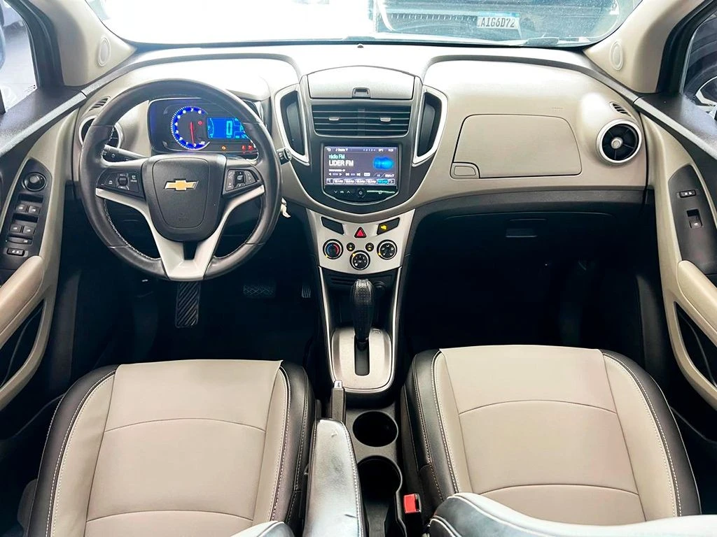 CHEVROLET TRACKER