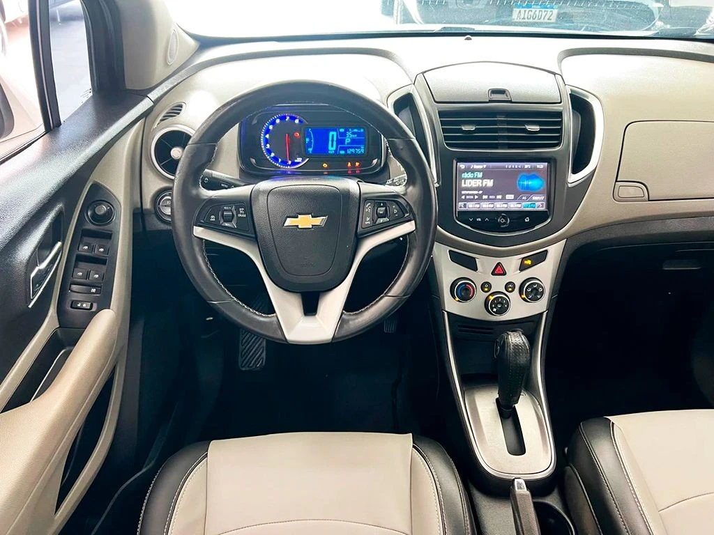 CHEVROLET TRACKER