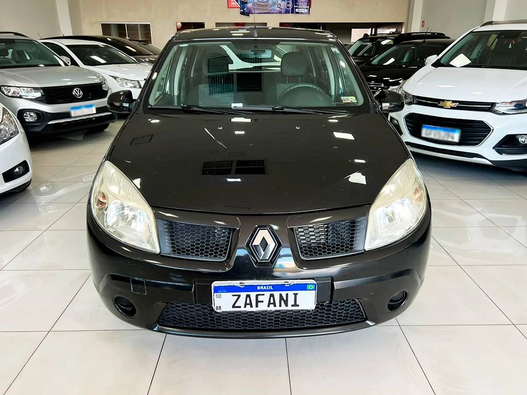 RENAULT SANDERO