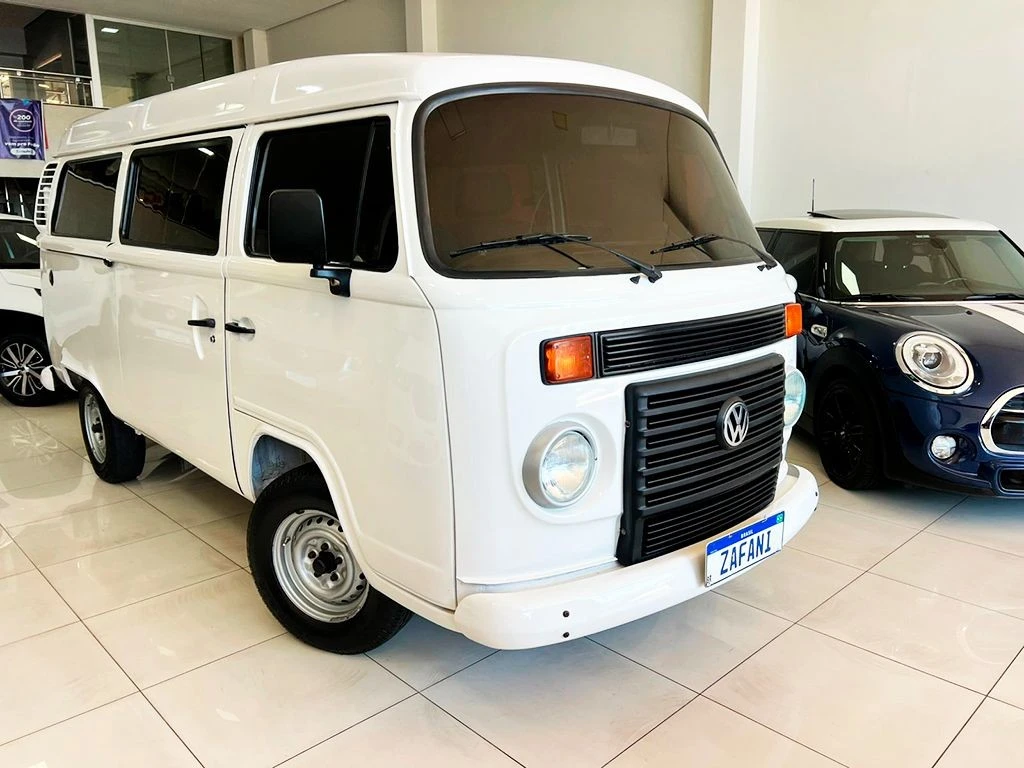 VOLKSWAGEN KOMBI