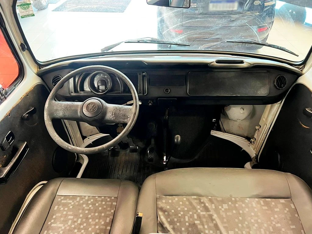 VOLKSWAGEN KOMBI