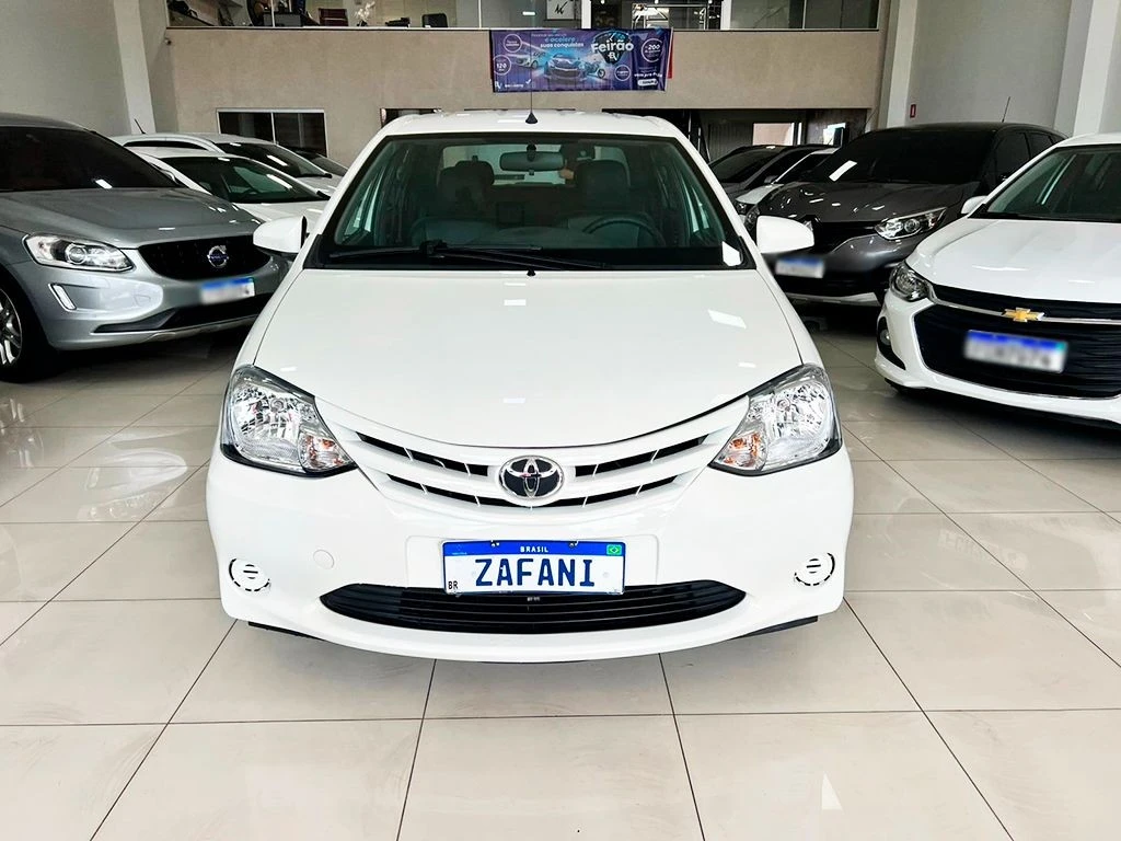 TOYOTA ETIOS