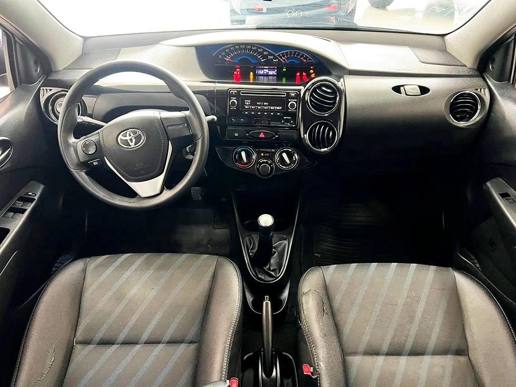 TOYOTA ETIOS