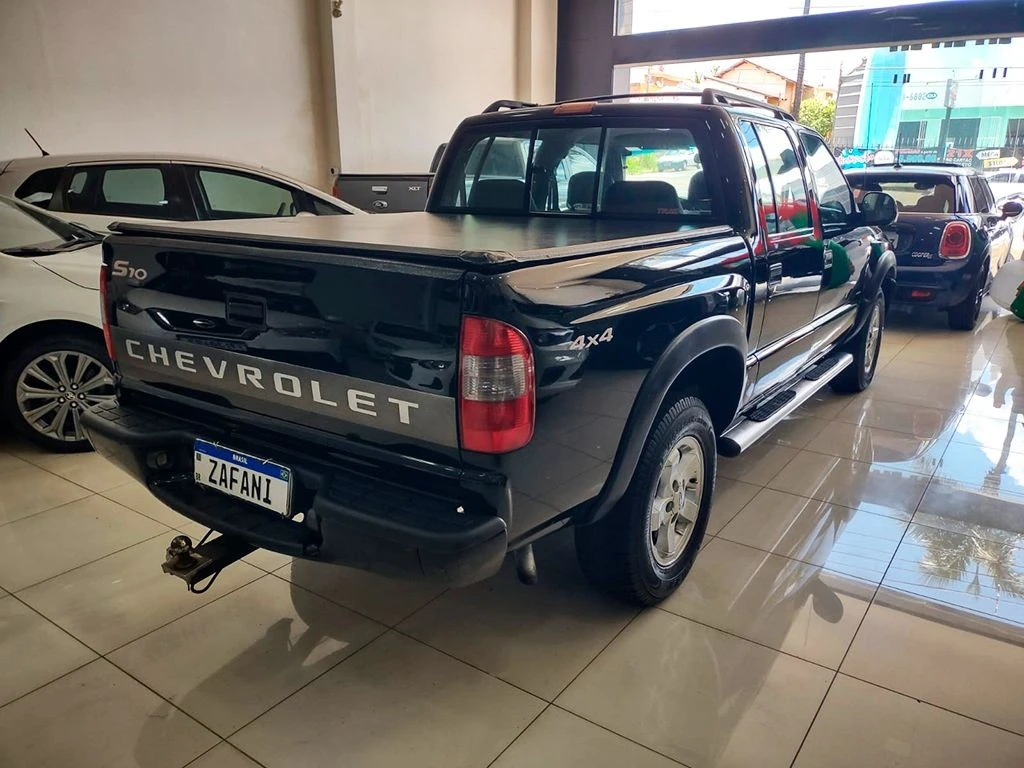 CHEVROLET S10