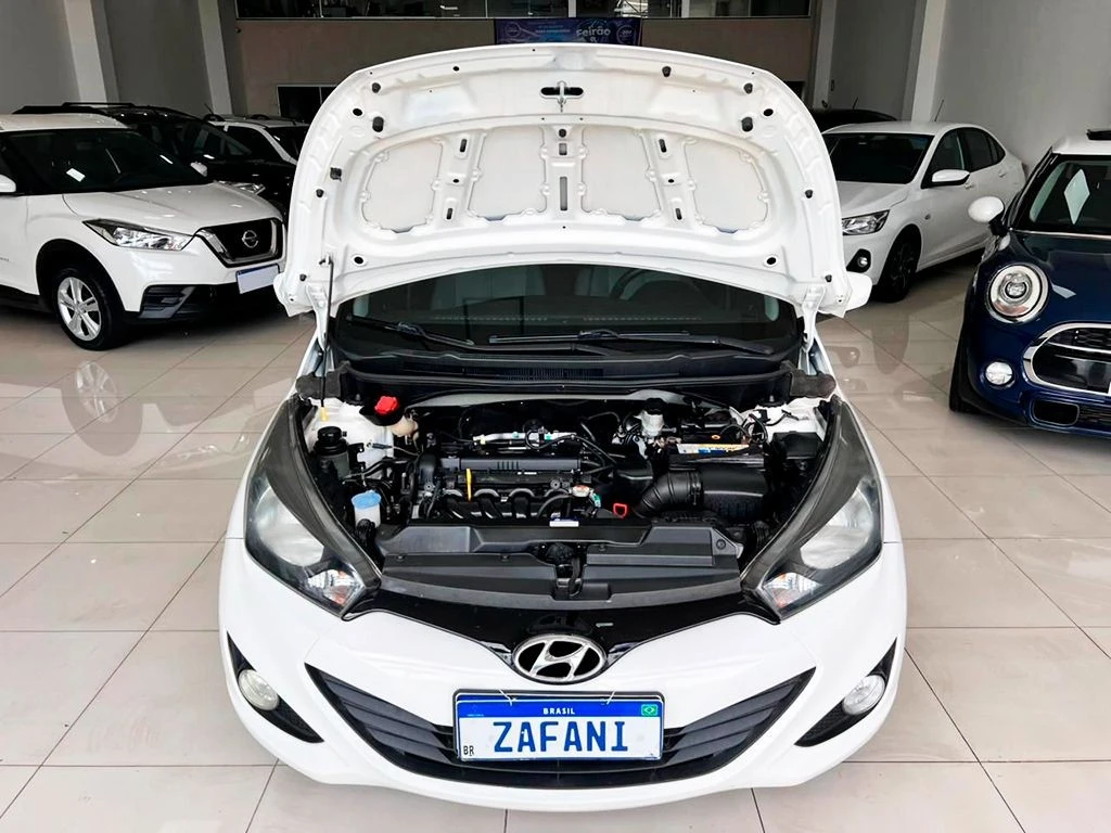 HYUNDAI HB20S