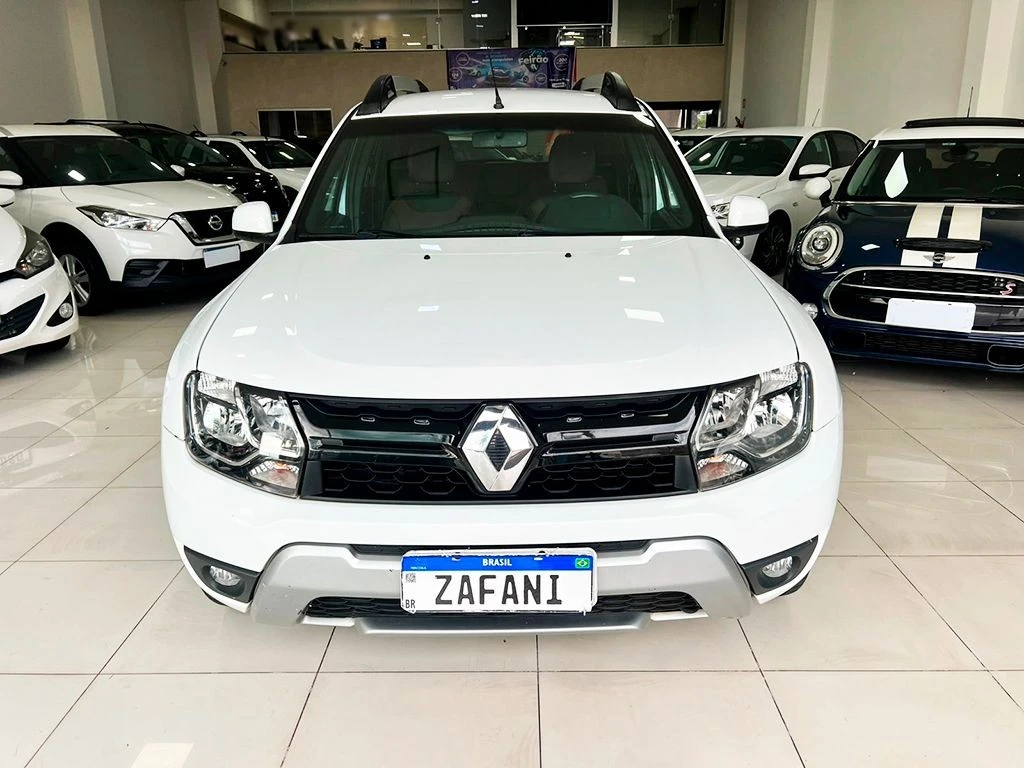 RENAULT DUSTER