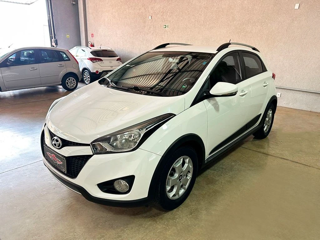 HYUNDAI HB20X