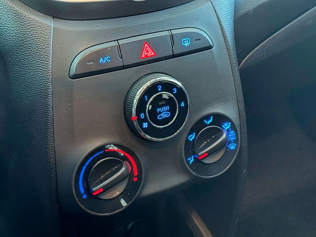 HYUNDAI HB20X