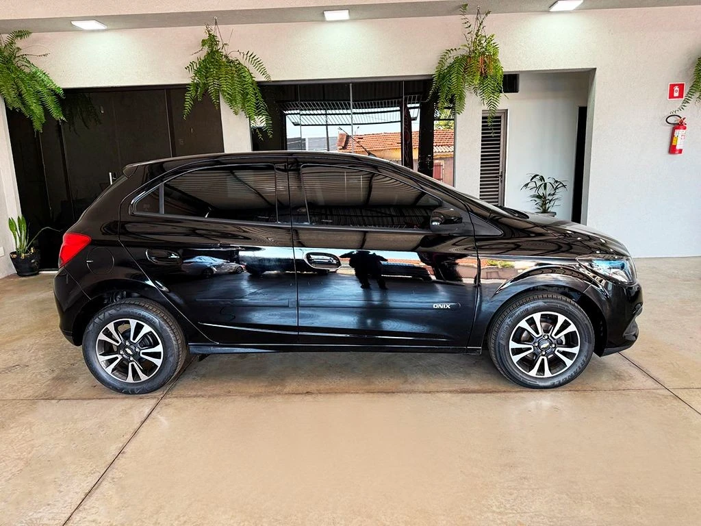 CHEVROLET ONIX