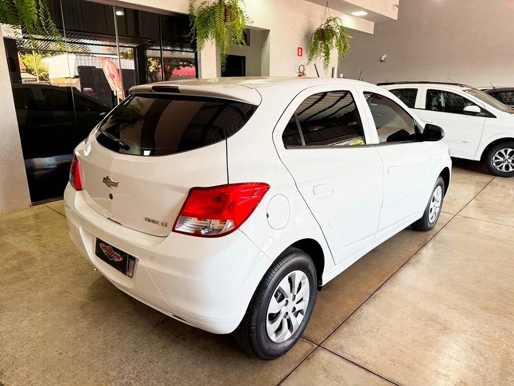 CHEVROLET ONIX