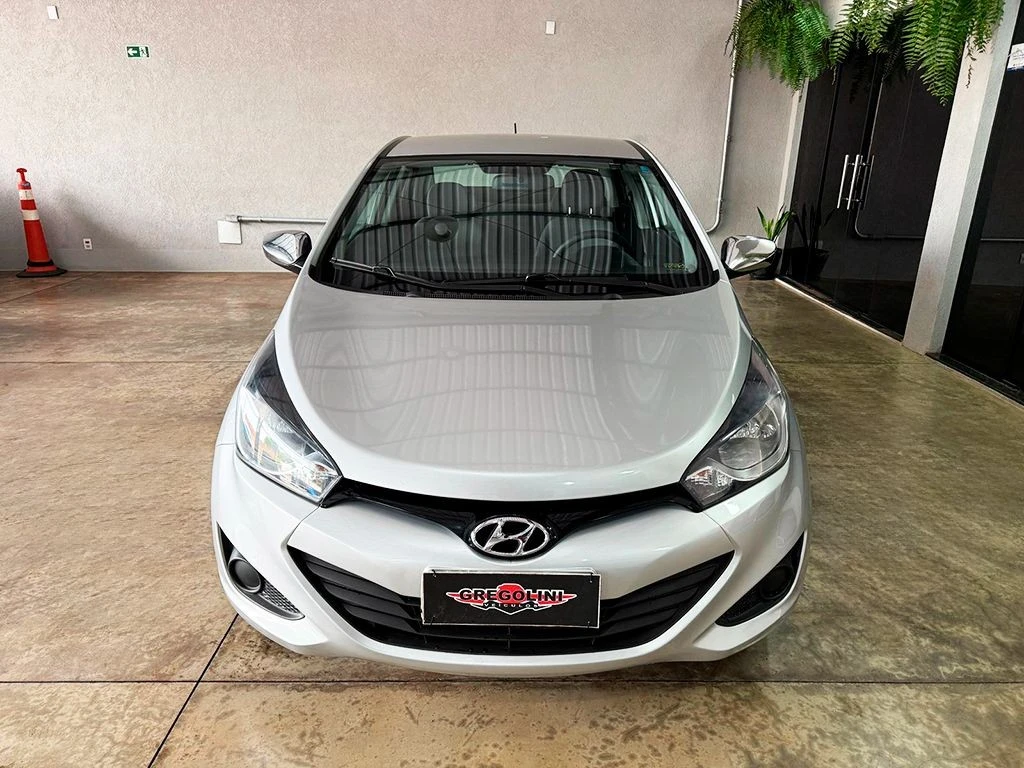 HYUNDAI HB20S